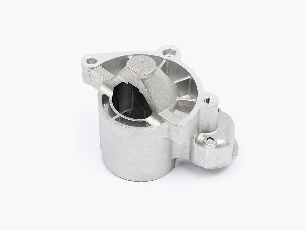 Aluminum die cast motor housing with bearing bore and cooling fins